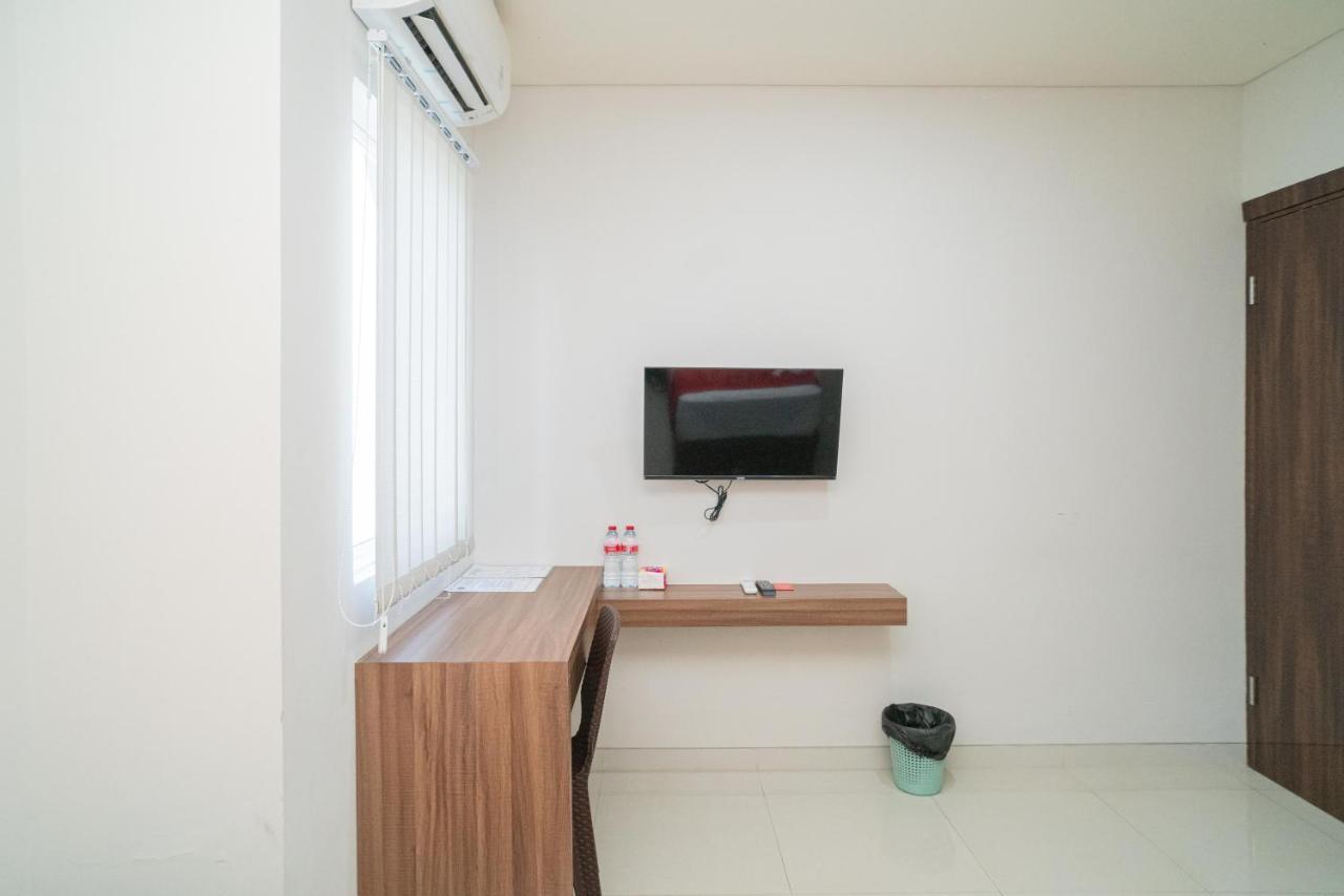 Reddoorz Plus @ Jalan Pemuda Timur Bojonegoro Esterno foto